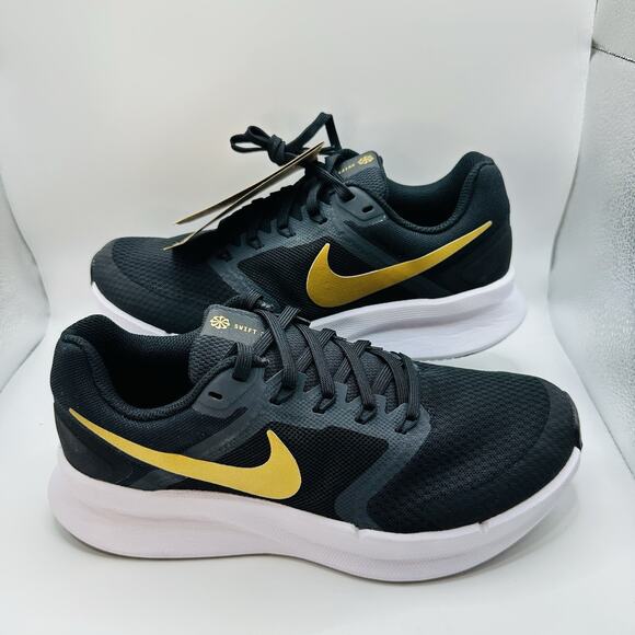 Size 8 - NIKE Run Swift 3 Women’s Shoes DR2698-012 Black/Metallic Gold/White - Picture 1 of 5